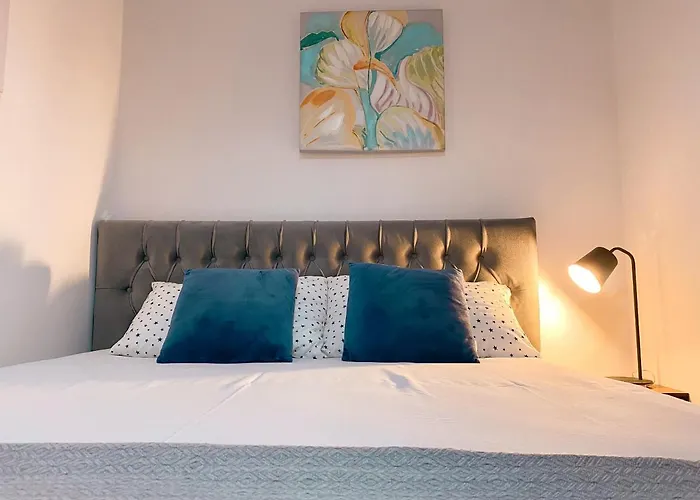 Appartement Views - Comfy & Spacious Tirana